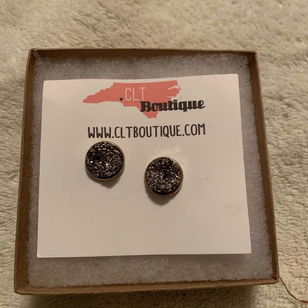 CLT boutique earrings